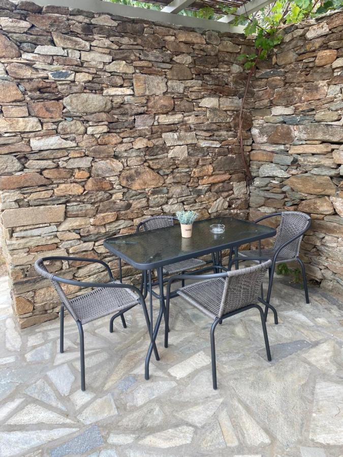 Amnia Apartment Agios Romanos ภายนอก รูปภาพ